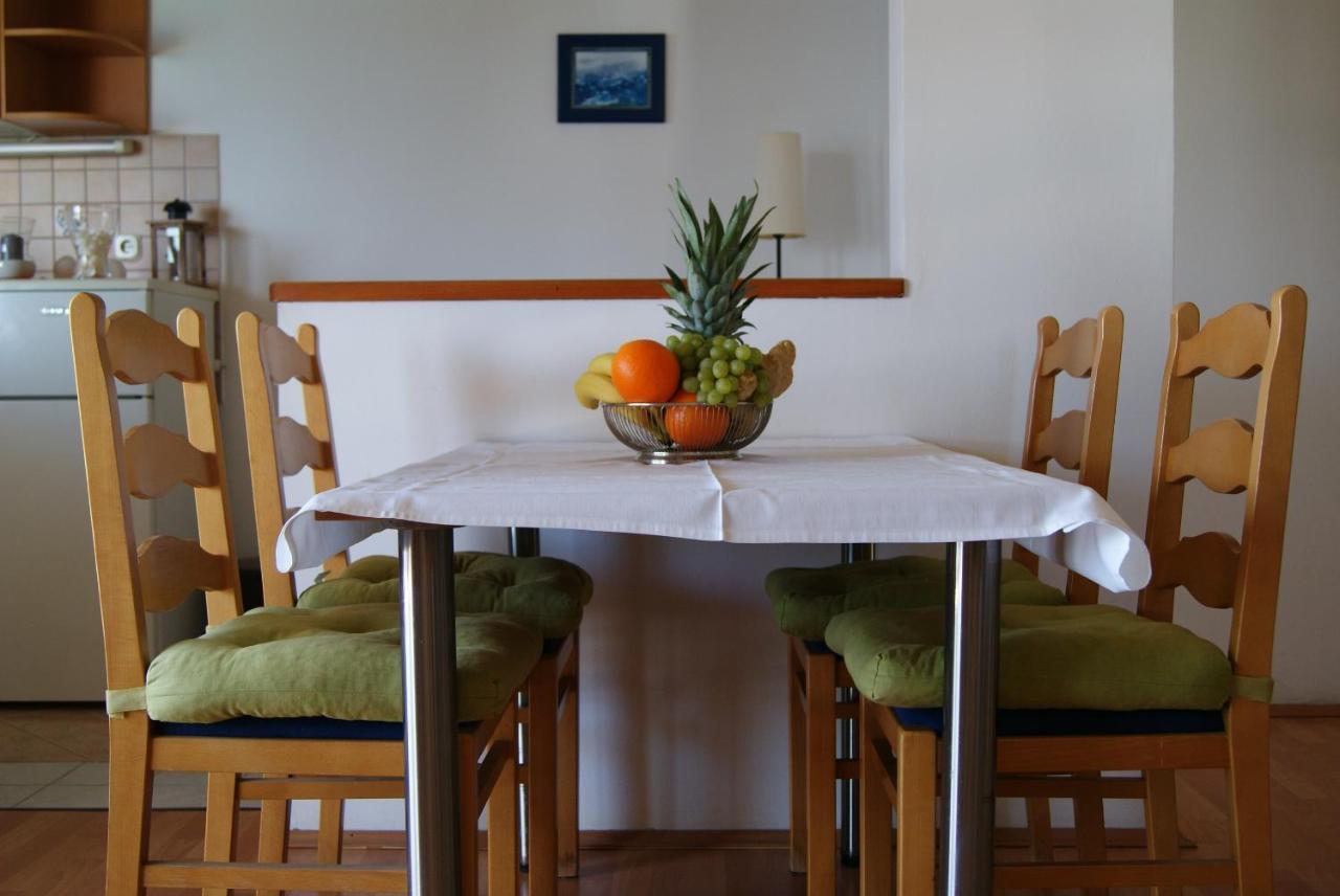 Apartments By The Sea Zavala, Hvar - 553 ييلسا المظهر الخارجي الصورة