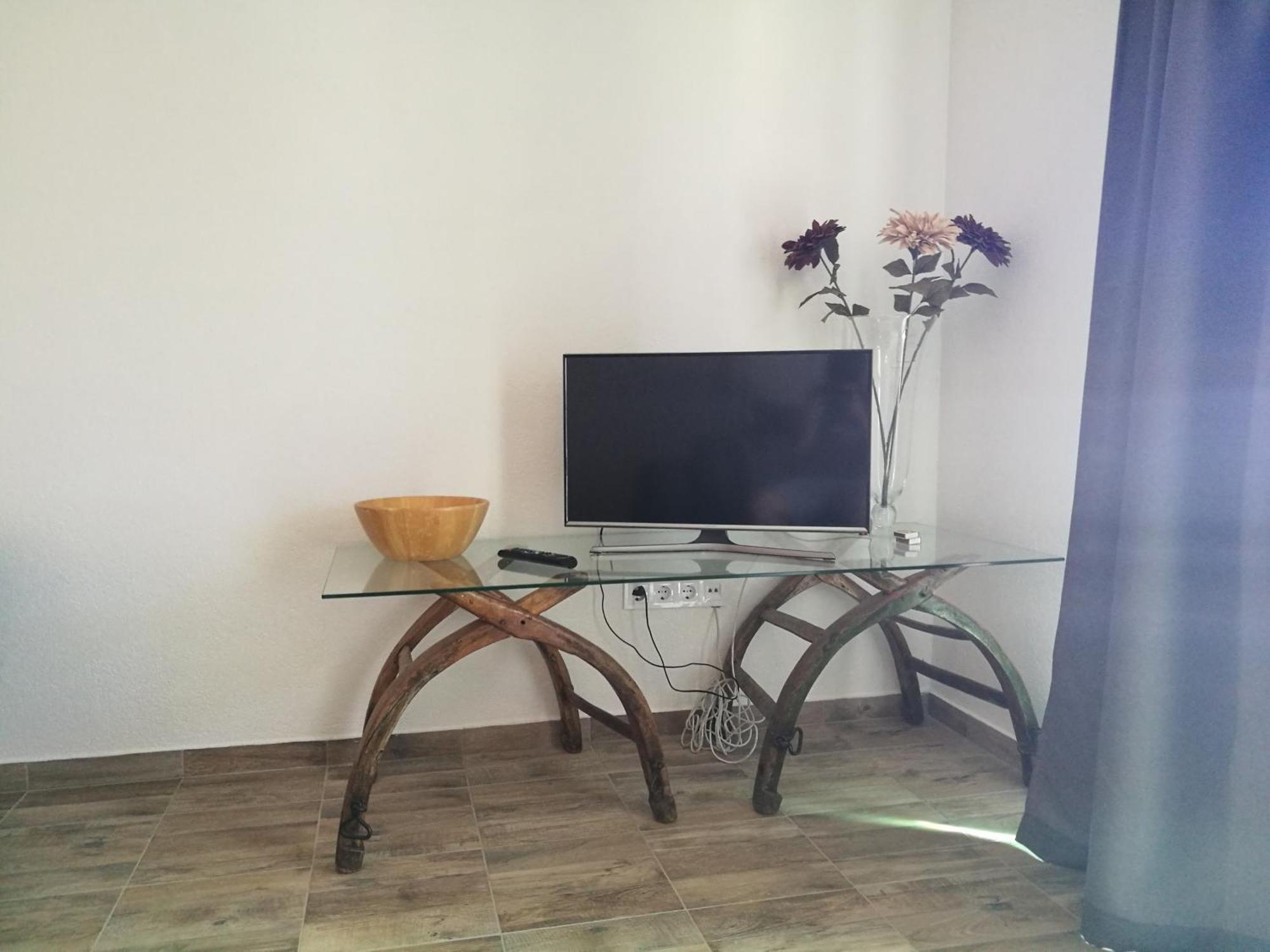 Apartments By The Sea Zavala, Hvar - 553 ييلسا الغرفة الصورة